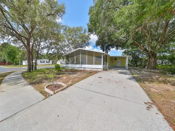 16735 Olivaud St, Hudson, FL 34667