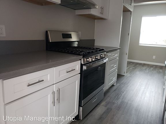 3rd image of 12219 Loma Dr