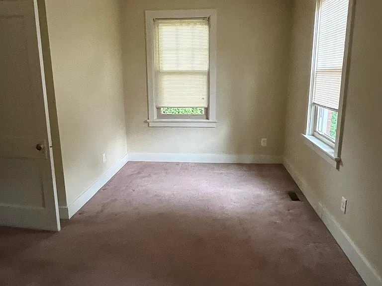 1810 Murdoch St #1 — Photo 24