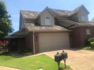 19 W La Quinta Ct, Rogers, AR 72758