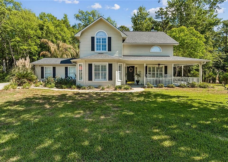 1st image of 107 Bluebell Dr