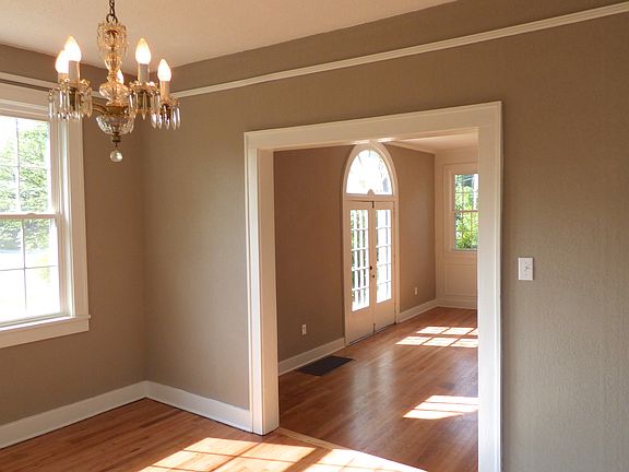4th image of 5018 Jacksboro Pike