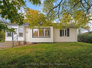 5 Meadowvale Dr, Saint Catharines, ON L2N 3Z6
