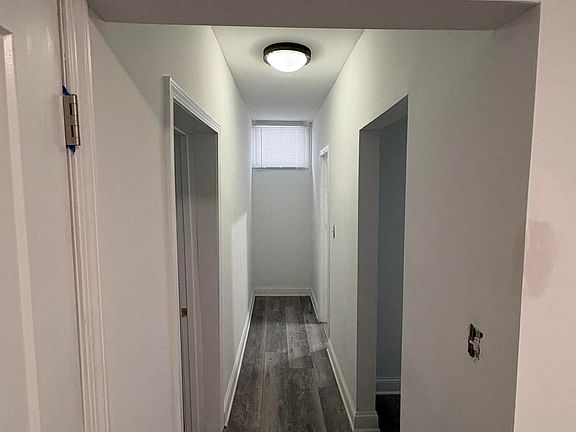 2nd image of 308 Walker St
