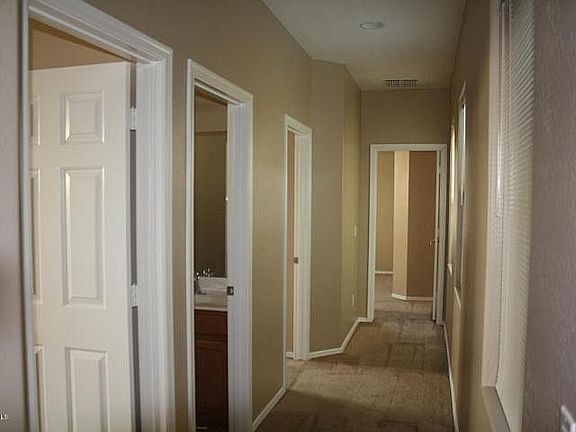 5th image of 1103 E Benrich Dr