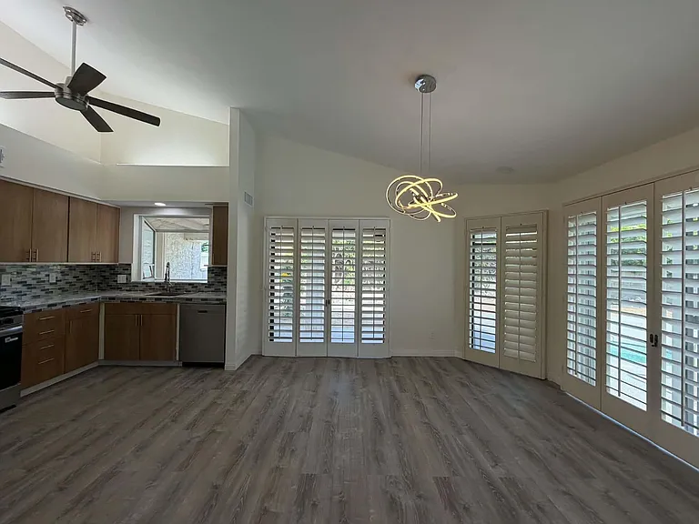 70451 Cobb Rd — Photo 10