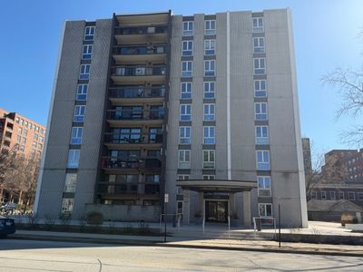 1738 Chicago Ave APT 402, Evanston, IL, 60201