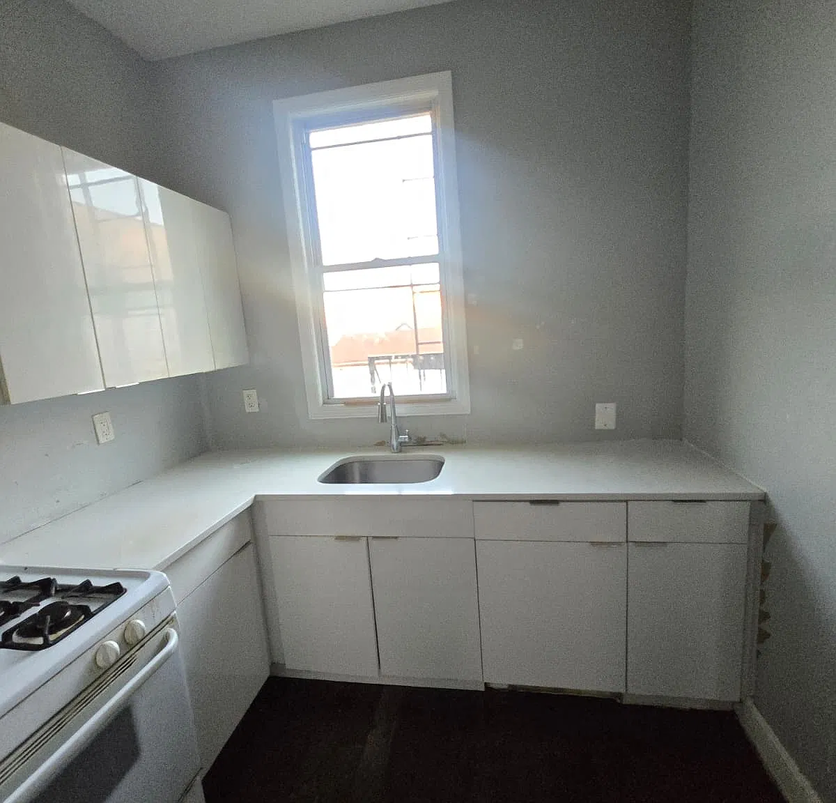 2 bed, $2,300 — Photo 2