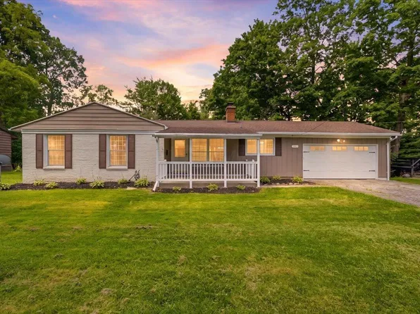 1862 Red Oak Dr, Lexington, OH 44904