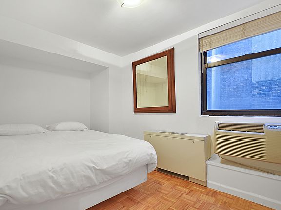 5th image of 350 E 62nd St APT 4M