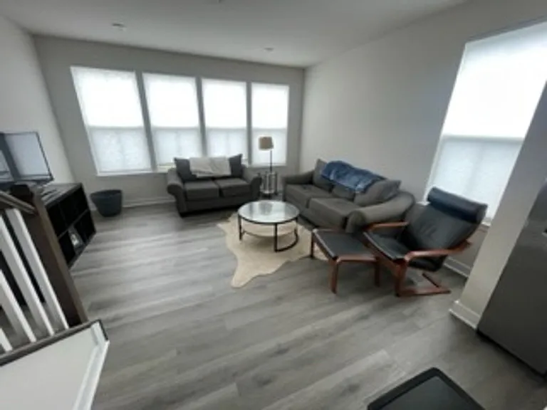 1114 Gleason Way — Photo 10