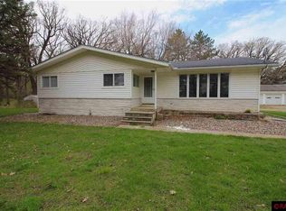 9888 340th Ave, Waseca, MN 56093