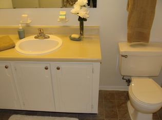 8415 Rothbury Dr APT B, Indianapolis, IN 46260