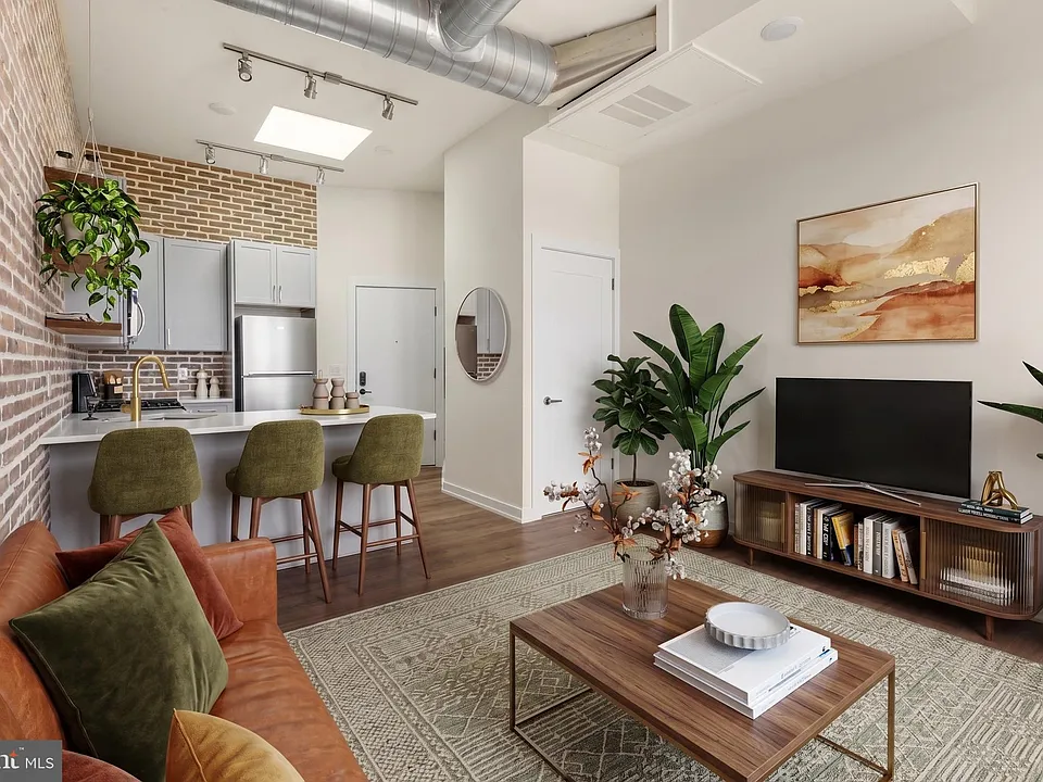 2401 Frankford Ave #4B