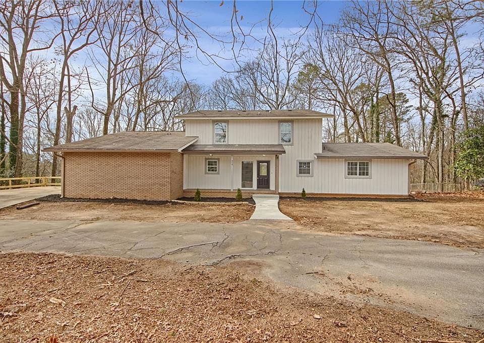 1st image of 854 Mundys Mill Rd