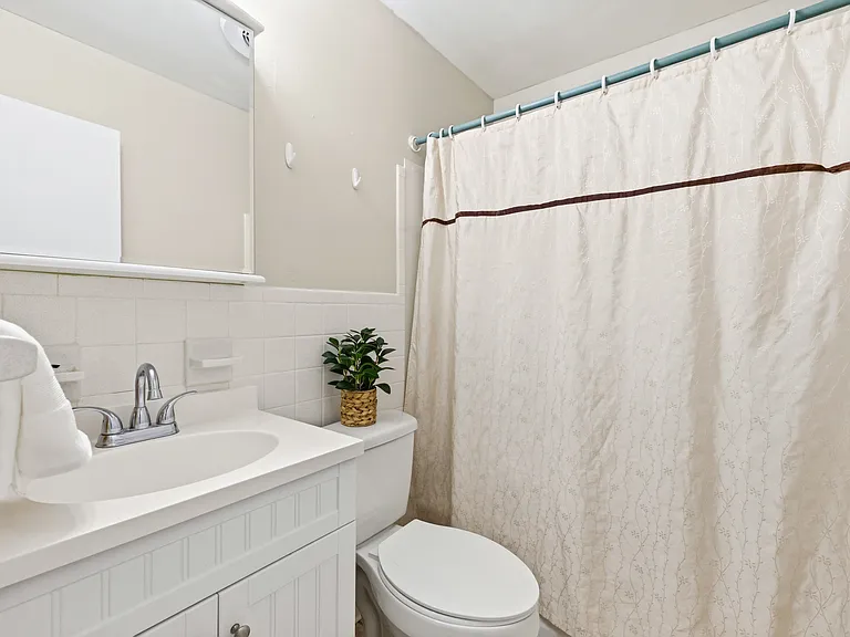 Full Bath