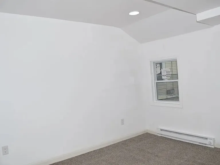 64-66 Circular Ave #64-66 — Photo 2