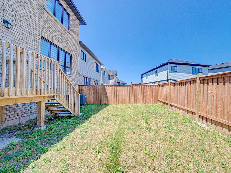 407 Dolman St — Photo 38