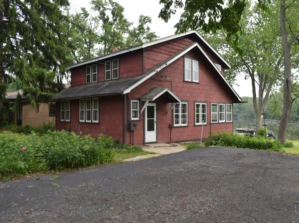 25015 W Forest Dr, Lake Villa, IL 60046