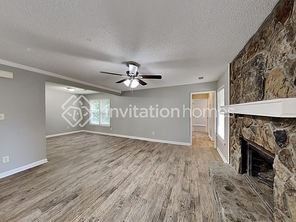 4th image of 2238 Summertown Dr