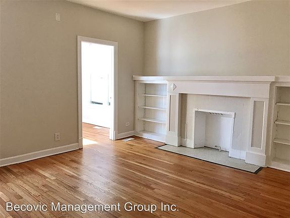 4th image of 7702 N Marshfield Ave