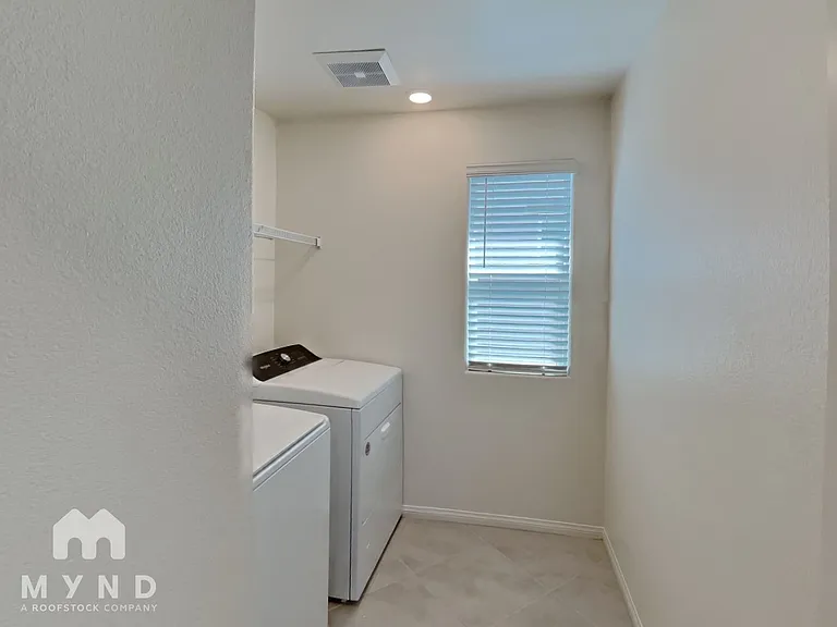 7327 Davenbury St — Photo 18