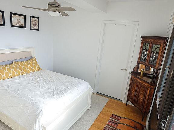 w/o old A/C,new on ceiling