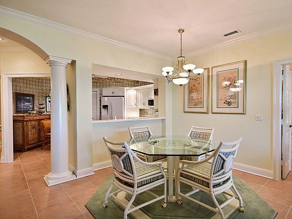 5th image of 1508 Ocean Dr #3C