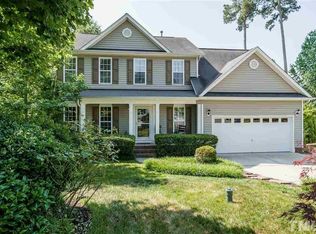 2004 Crocketts Ct, Apex, NC 27502