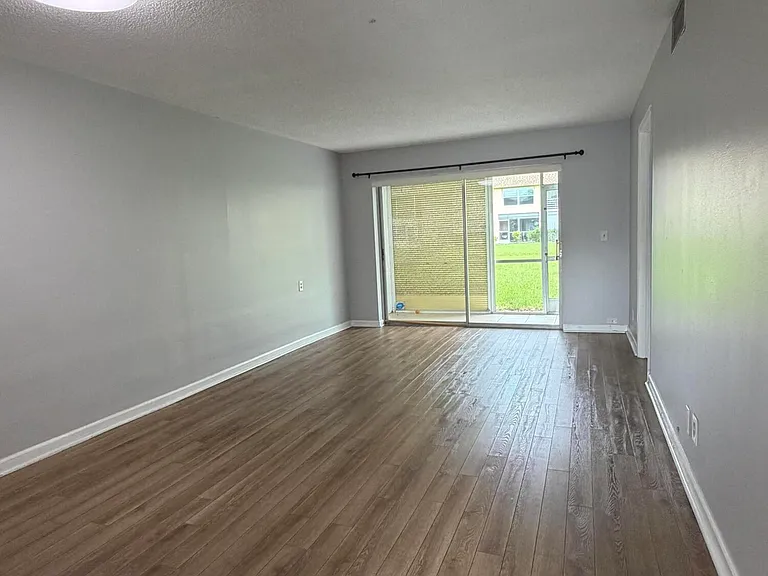 9915 Sandalfoot Blvd #410 — Photo 7