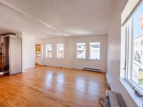 52 Carleton St #2, Portland, ME 04102