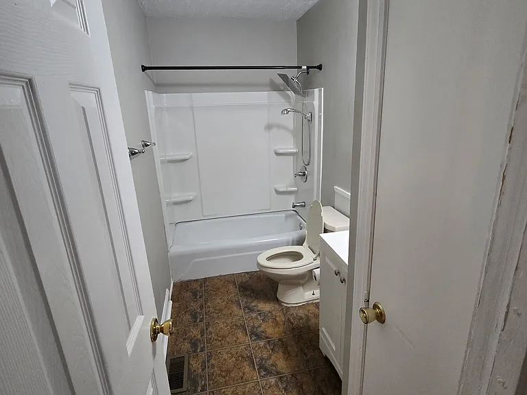 6234 Penfield Dr — Photo 16