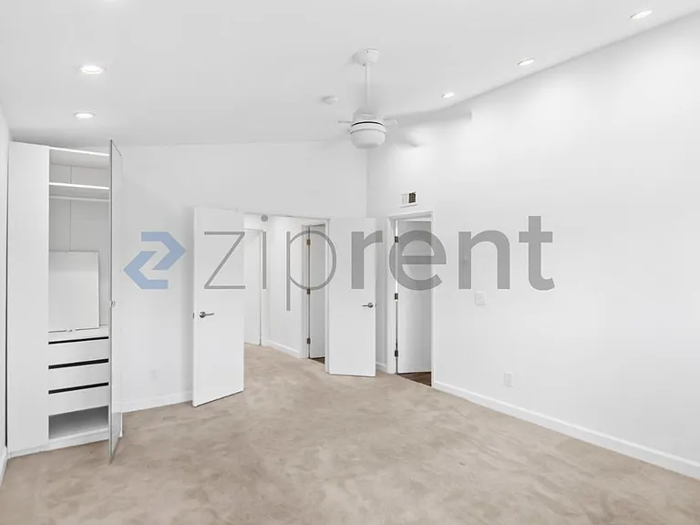 11030 Firethorne Dr — Photo 19