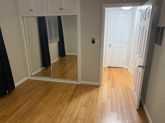 4th image of 1120 E Imperial Ave APT B