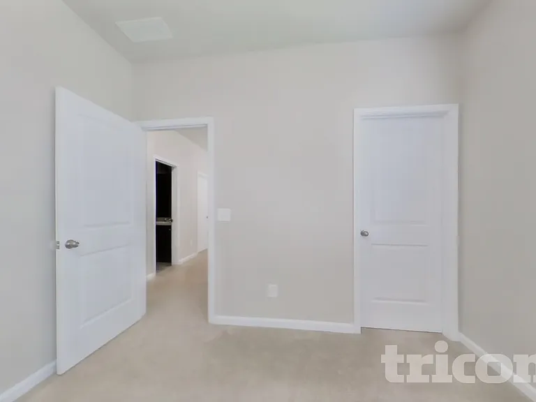 228 Arbor Dr — Photo 11