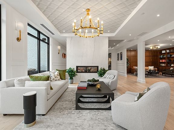 4th image of 148 Weston Rd #208