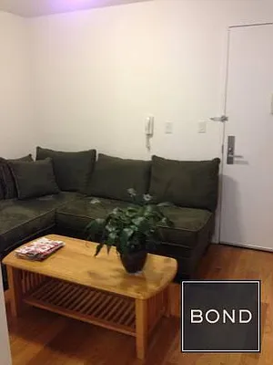 Rented by Bond New York | media 41