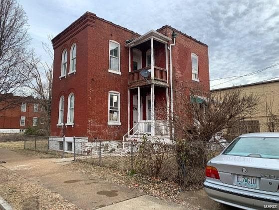 1st image of 3540 Iowa Ave