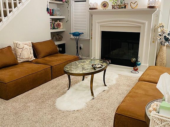 2nd image of 1931 Bright Willow Cir