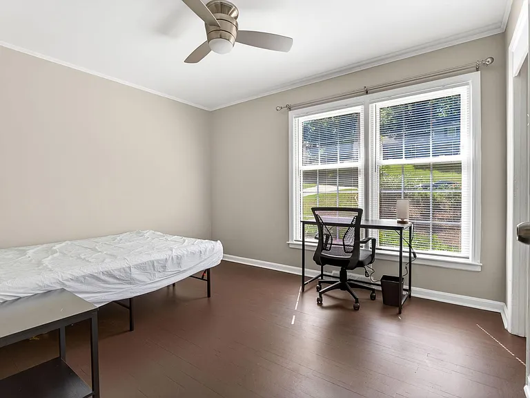 Tyrone Dr — Photo 1