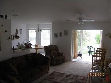 3rd image of 2249 SE Glover St