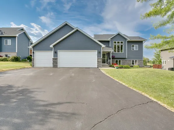 1020 Willow Creek Dr SE, Lonsdale, MN 55046