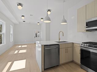 22 Paris St #3, Boston, MA 02128