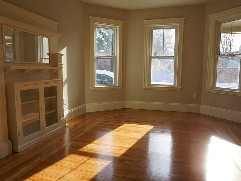 42 Mount Pleasant Ave #3 — Photo 3