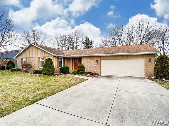2nd image of 3018 Pecan Ave