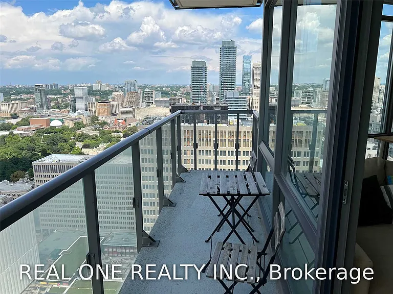 832 Bay St #3903 — Photo 16