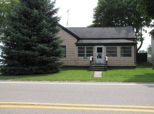 4197 Beach St, Akron, MI 48701