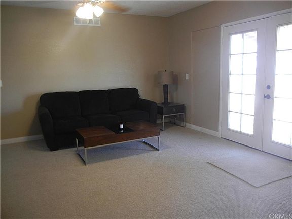 5th image of 8451 Hickory Dr