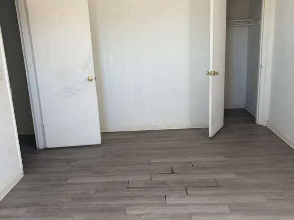 302 N Frederick Ave APT 11, Gaithersburg, MD 20877