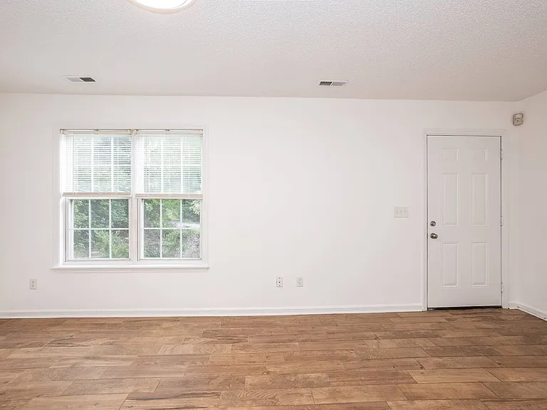 5410 Talserwood Dr — Photo 9